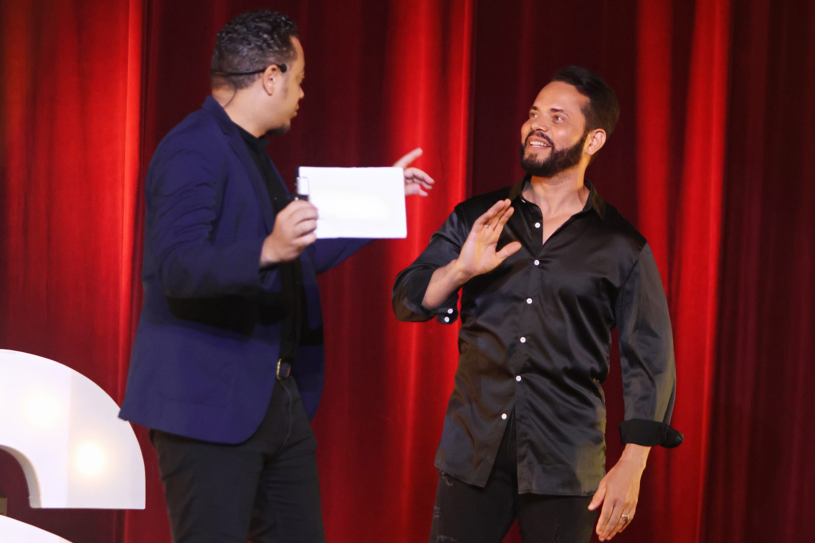 Stage Magic — presentación en escenario